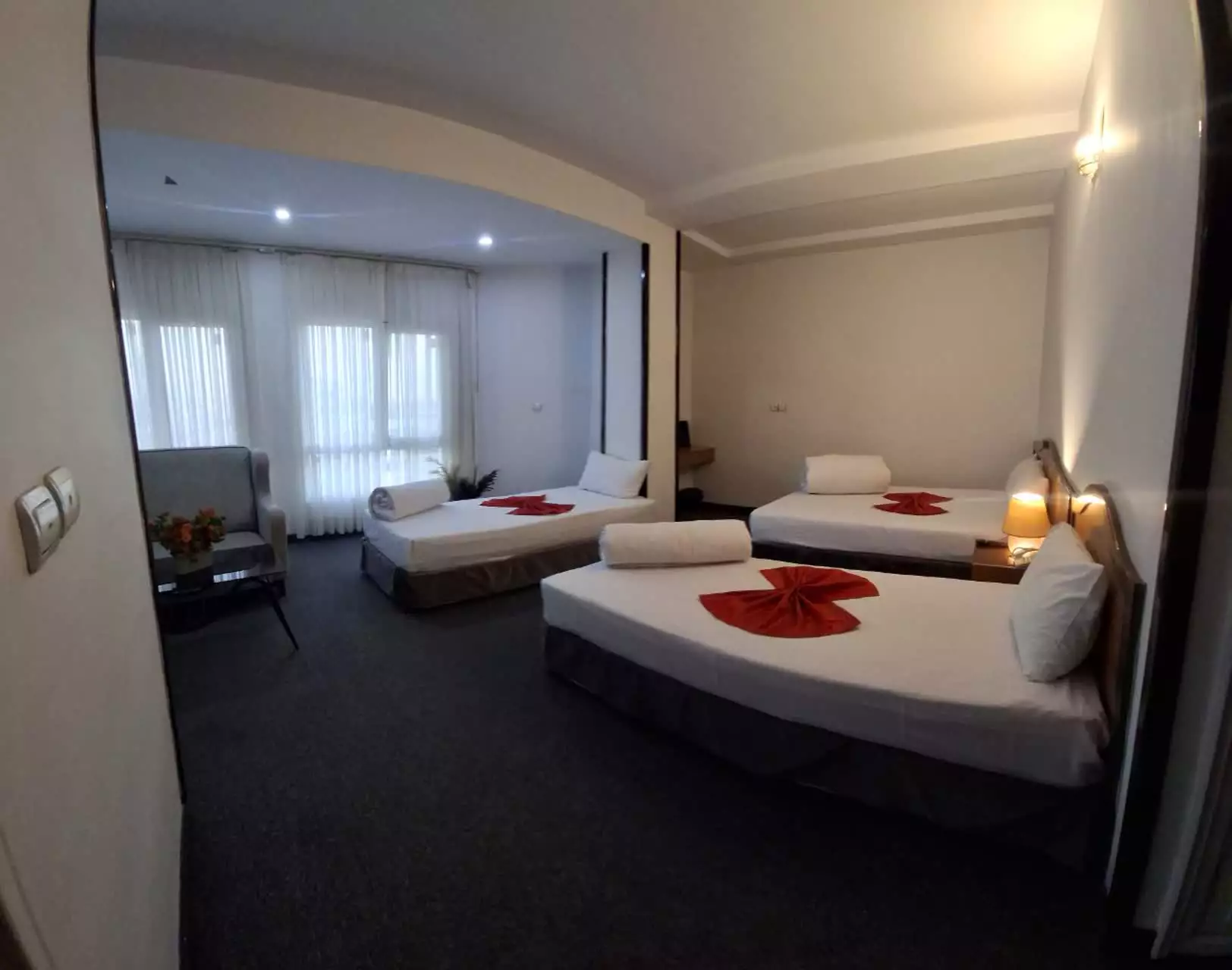 Alibaba https://cdn.alibaba.ir/ostorage/hotel-accommodation-images/6909c6d9a1e6f83605b7e9bd_چهار تخته (1).webp